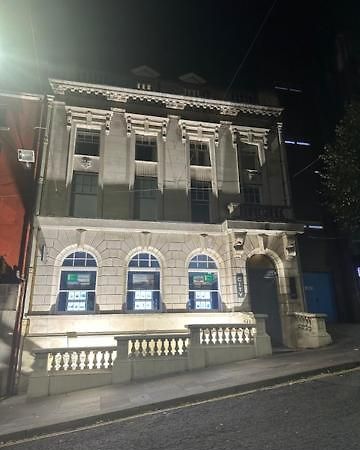 Diamond House Apartments Londonderry ภายนอก รูปภาพ