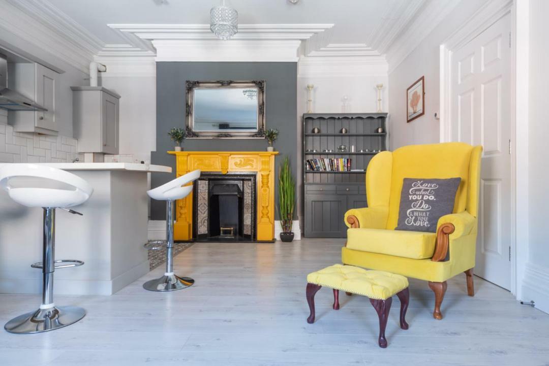 Diamond House Apartments Londonderry ภายนอก รูปภาพ