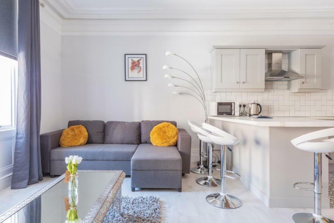 Diamond House Apartments Londonderry ภายนอก รูปภาพ