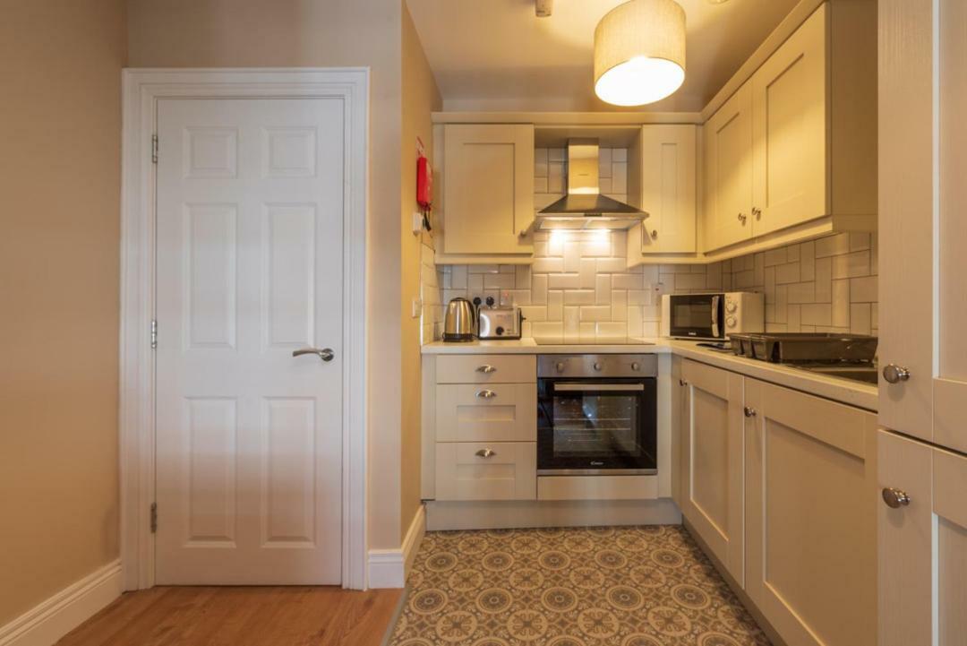 Diamond House Apartments Londonderry ภายนอก รูปภาพ