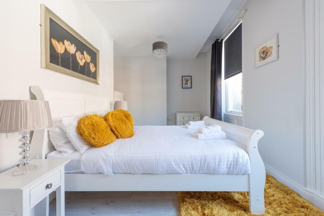 Diamond House Apartments Londonderry ภายนอก รูปภาพ